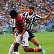 Gervinho-Barzagli_9166